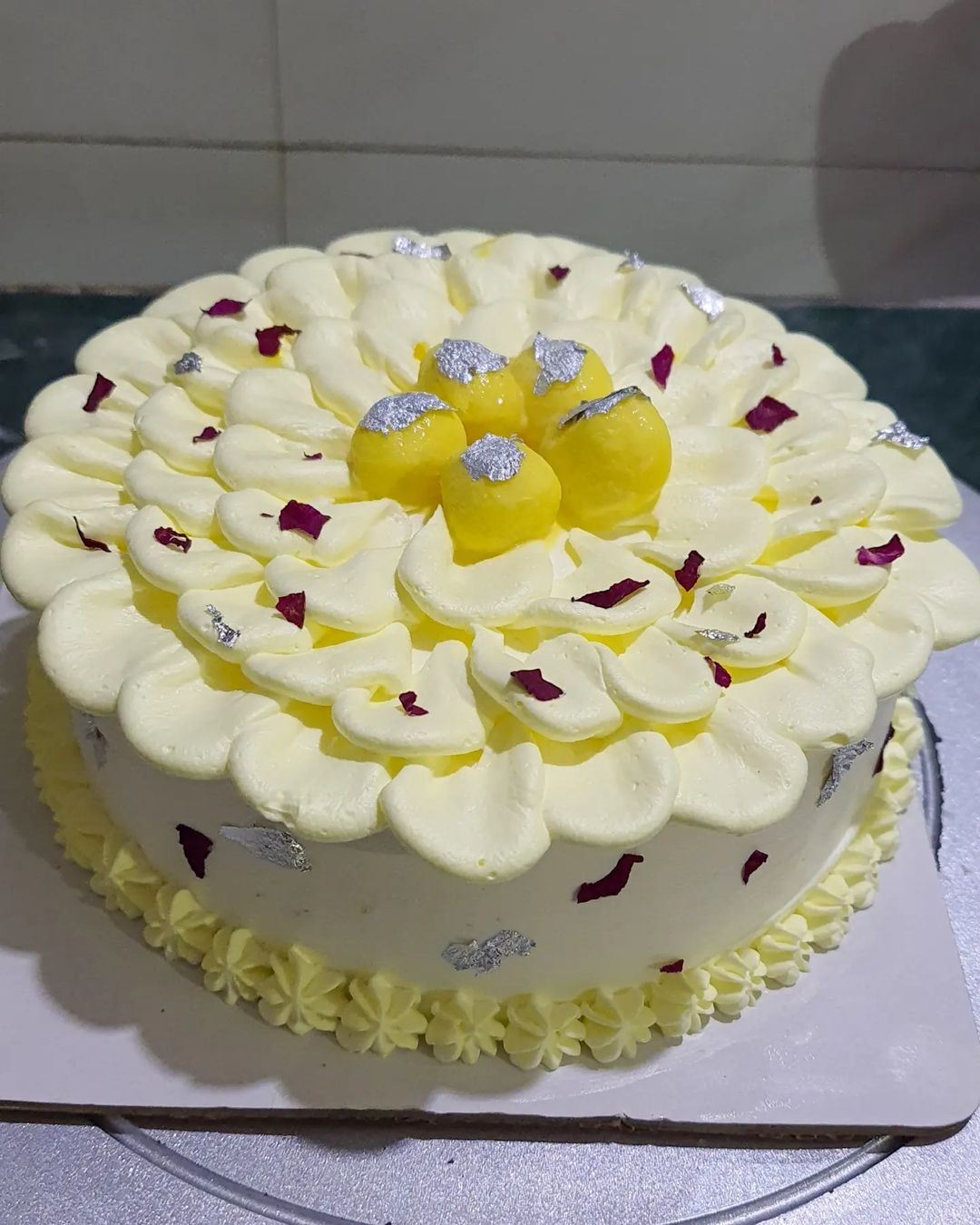 Super Rasamalai Cake